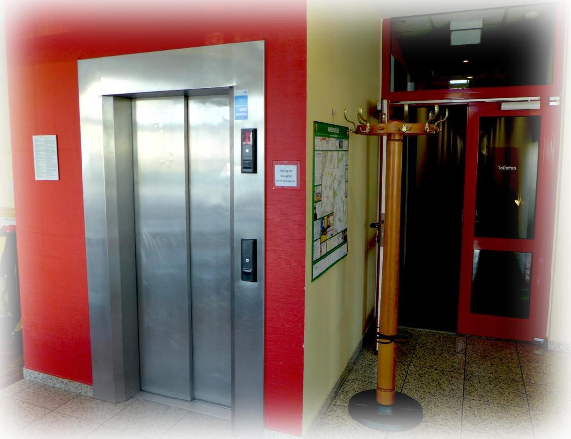 Hotel Lindenberger Hof Ahrensfelde Kültér fotó